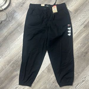 Size L black joggers